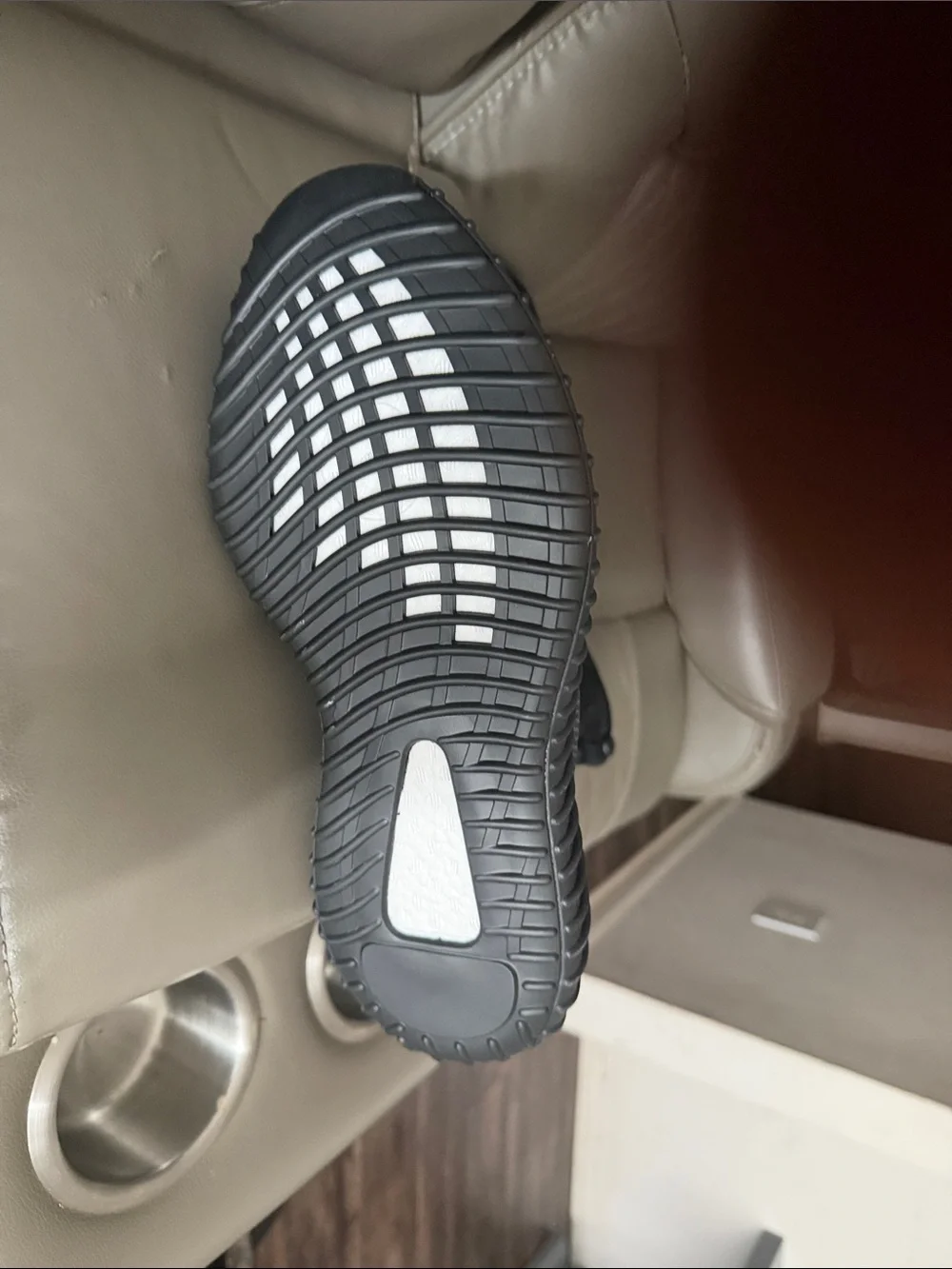 adidas sleek low